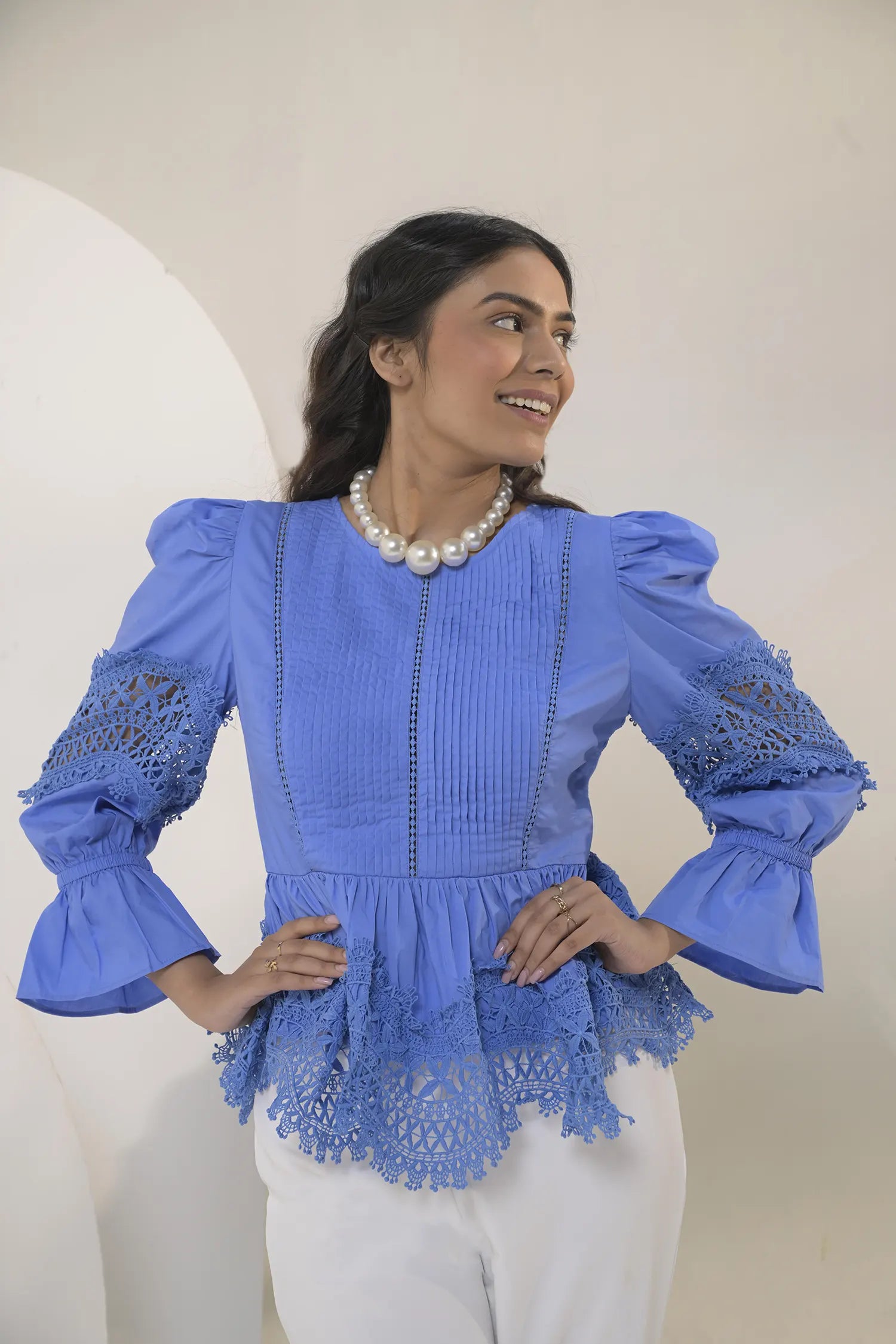 Lace Trim Ruffle Blouse Close-Up - Muggnos