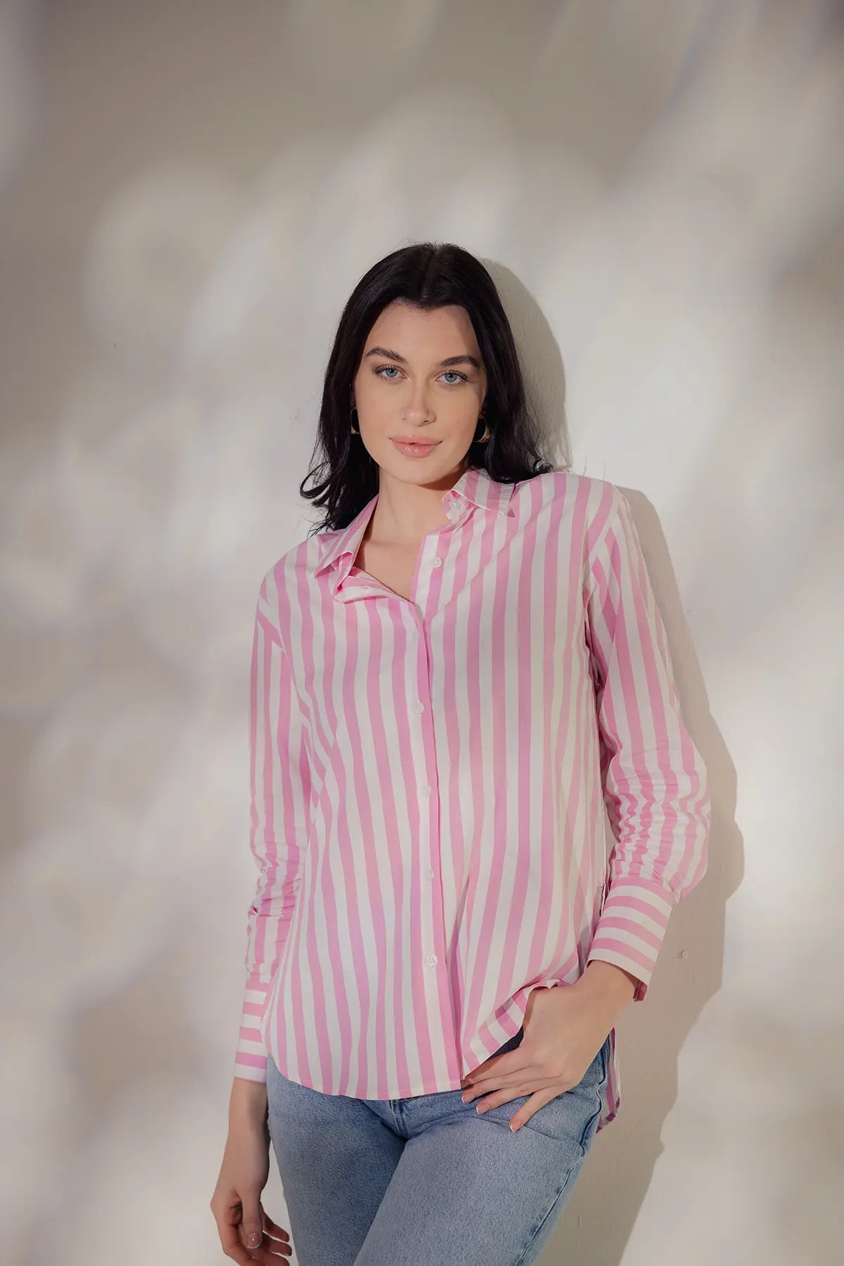 Casual Striped Shirt Angle View - Muggnos