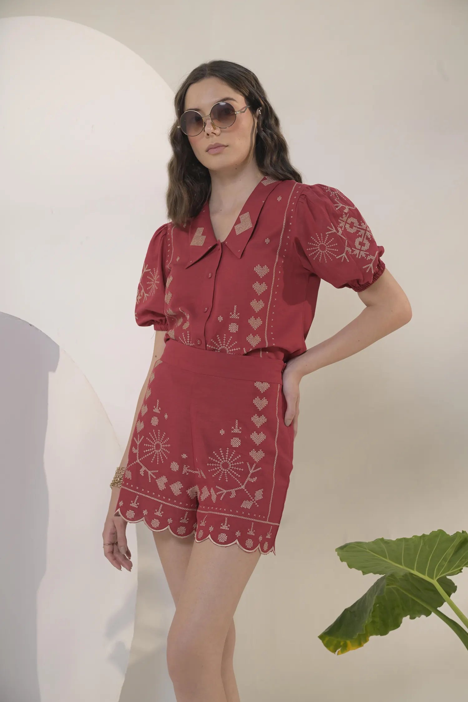 Emroidered Thread work Shirt with High-Waist Shorts - Muggnos