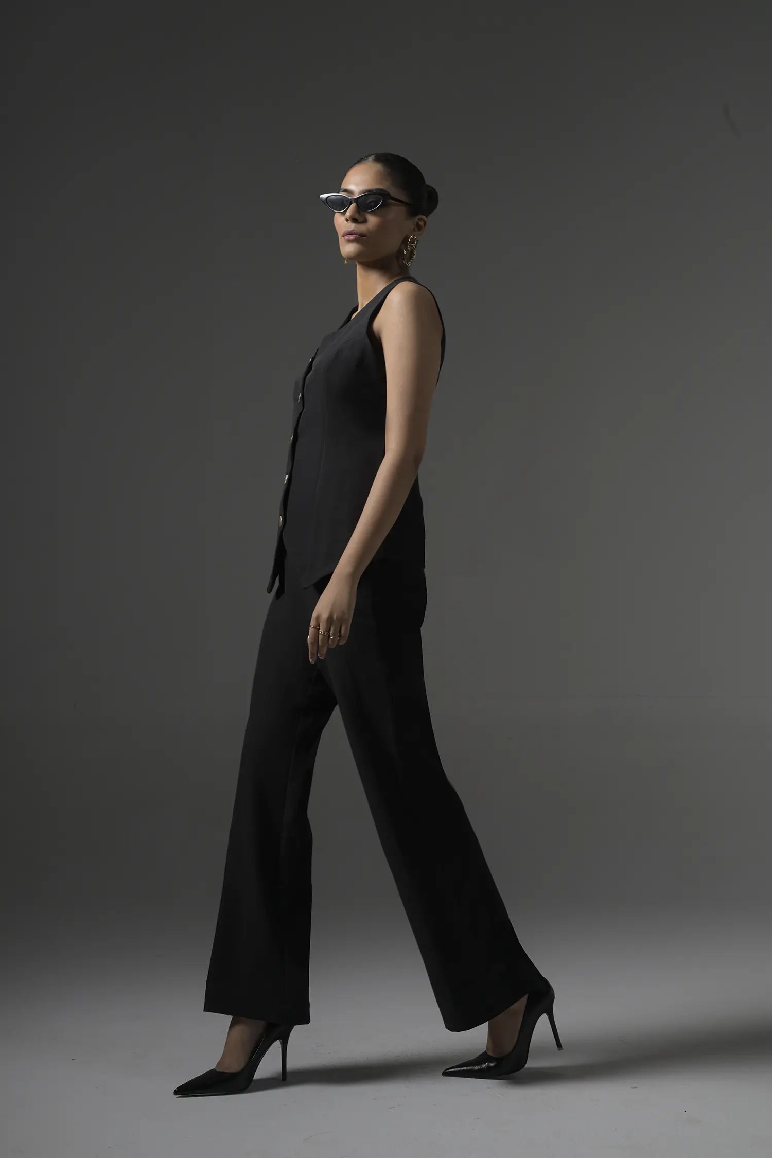 Black Tailored Waistcoat with Flared Pants - Muggnos