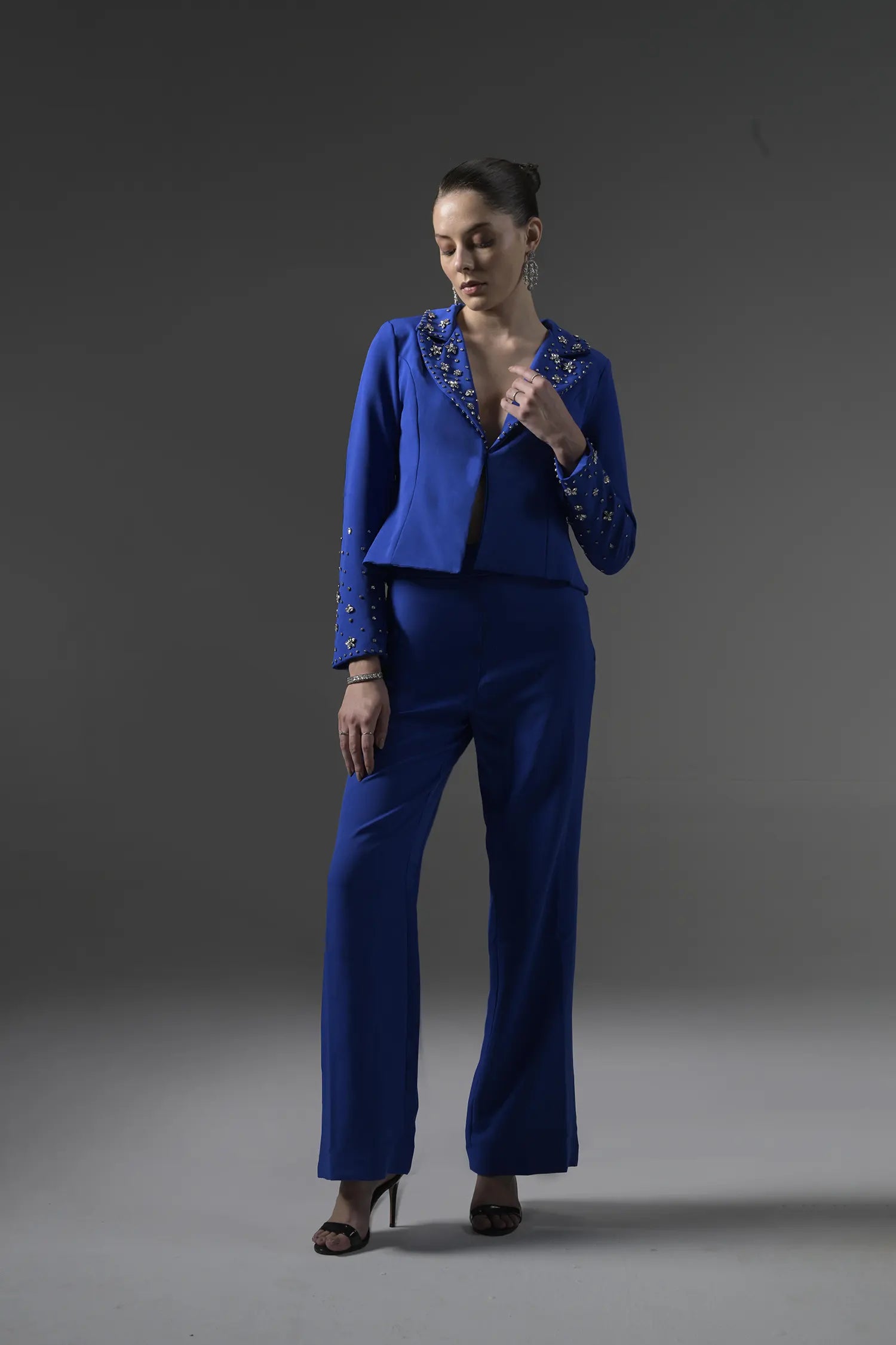 Crystal Embellish Blue Blazer - Muggnos