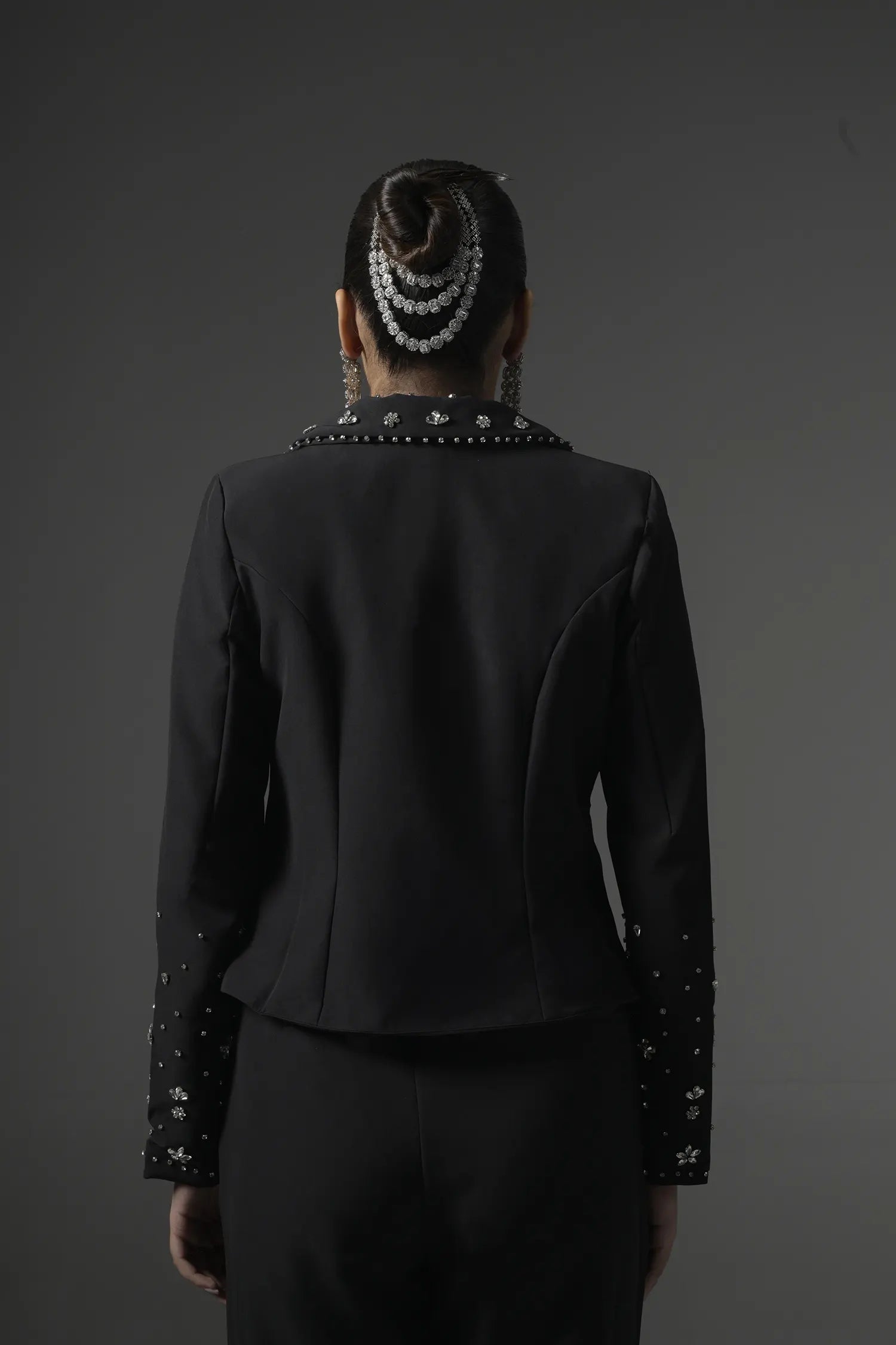 Crystal Embellish Black Blazer - Muggnos