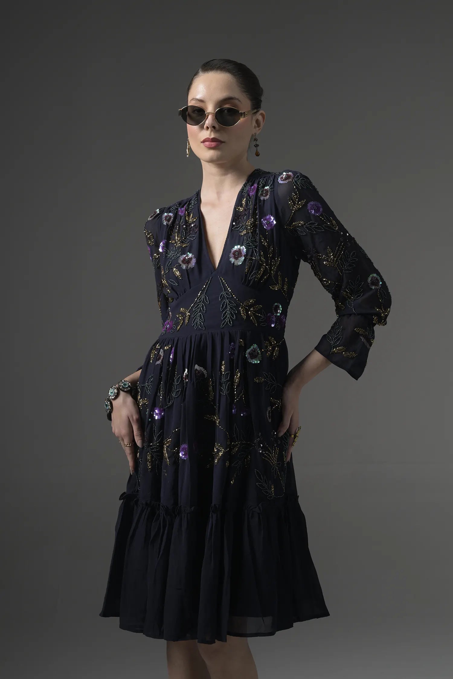 Sequinned Midi Dress - Muggnos
