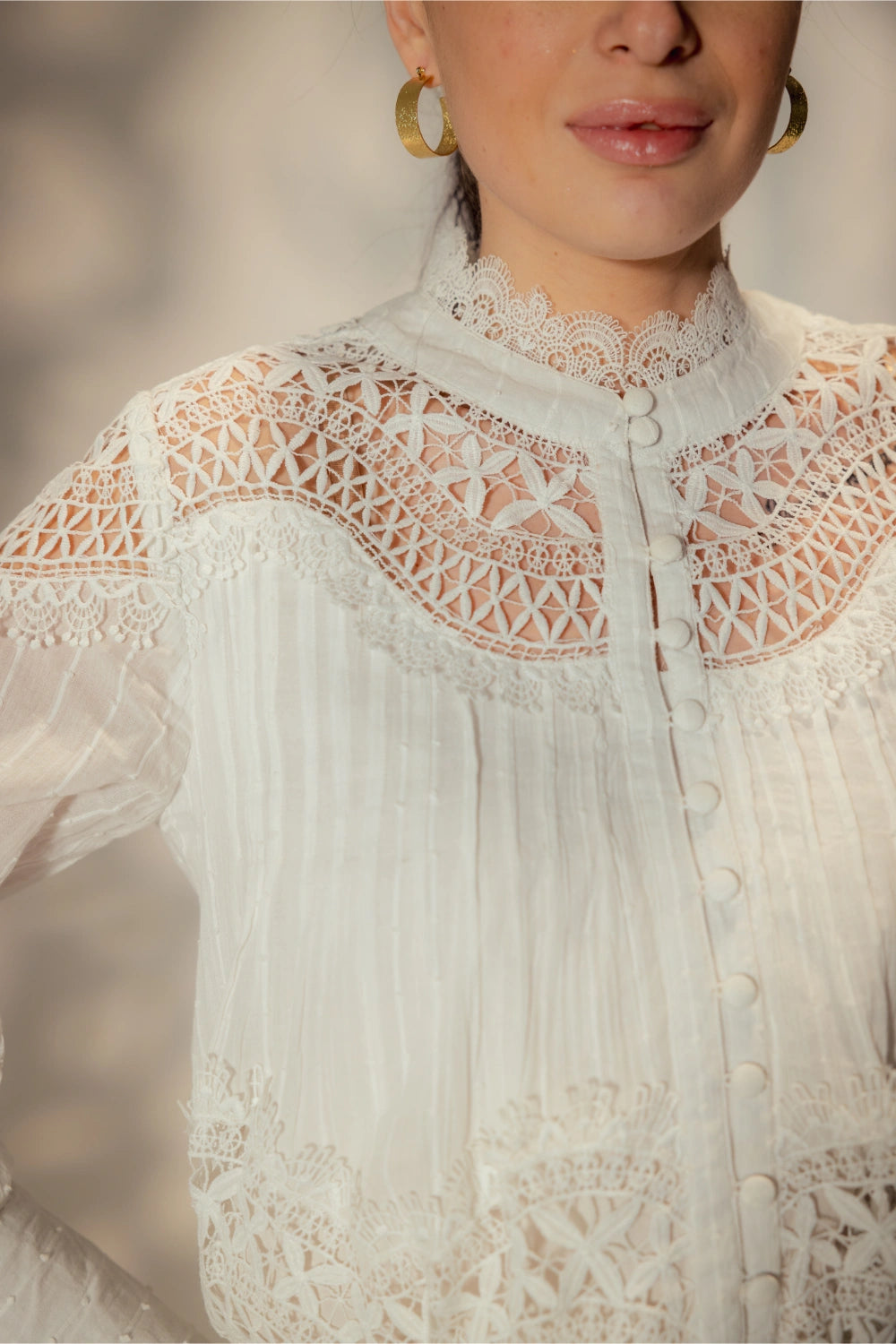 Short Plumetis Lace Blouse - Muggnos
