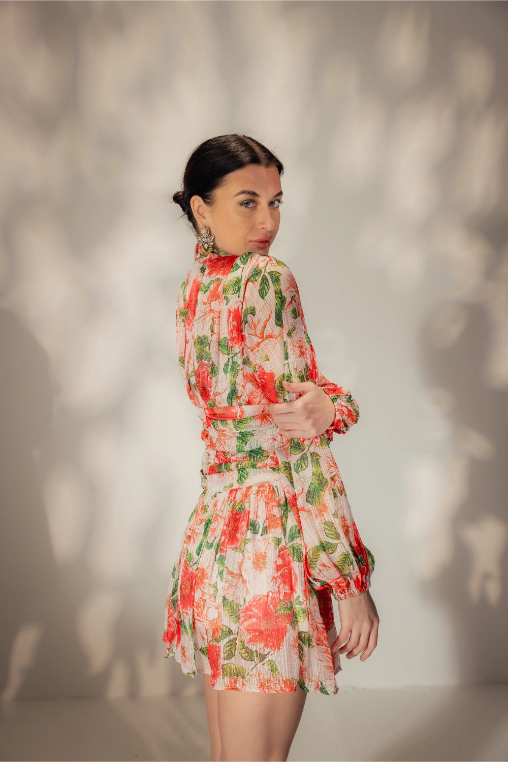 Short Floral Print dress - Muggnos