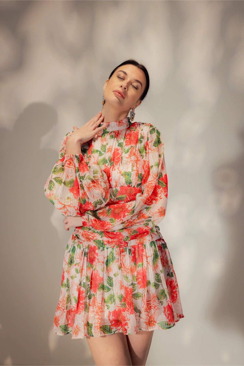 Short Floral Print dress - Muggnos